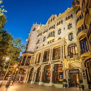 Casa Fuster G.l Monumento Otel